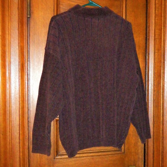 BRAND NEW *** PROFILE *** Pullover with 4.5 Inch Neckline Zipper - Picture 2 of 2